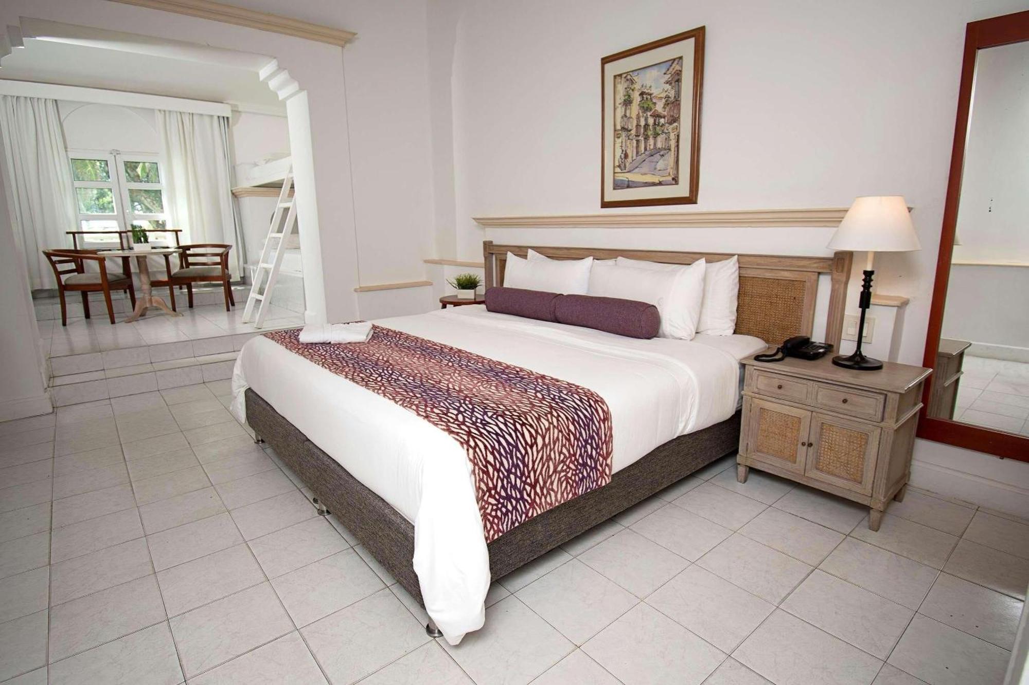 Hotel Caribe By Faranda Grand, A Member Of Radisson Individuals Картахена Экстерьер фото